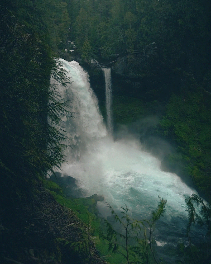 Cinemagraph of Sahalie Falls near Bend, OR