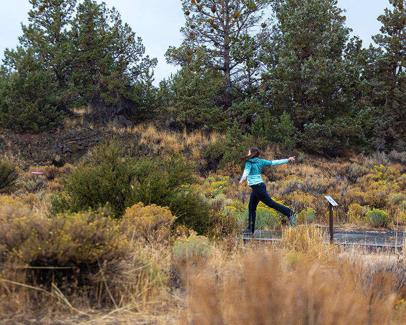 Disc golf at Pine Nursery Park in Bend, OR