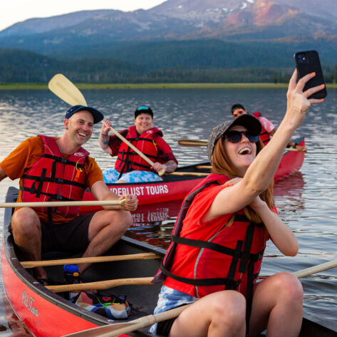 Guided canoe tour in Bend, OR