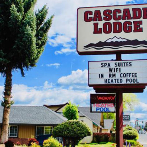 Cascade Lodge in Bend, OR