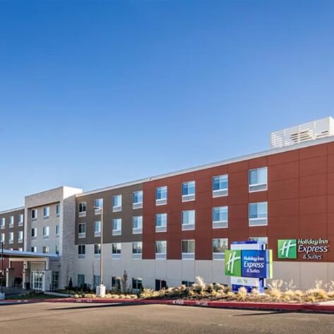 Holiday Inn Express and Suites in Bend, OR