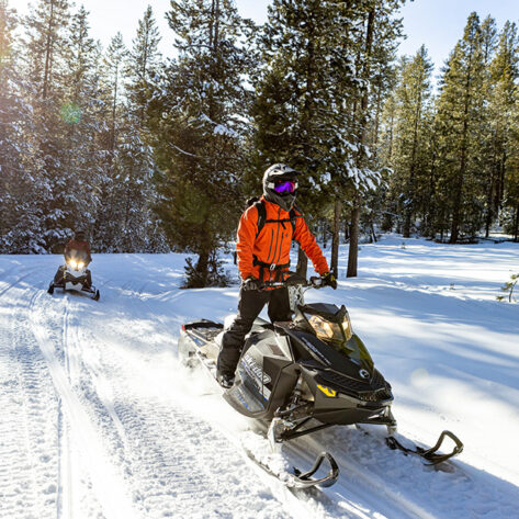 Octane Adventures snowmobiling tour in Bend, OR