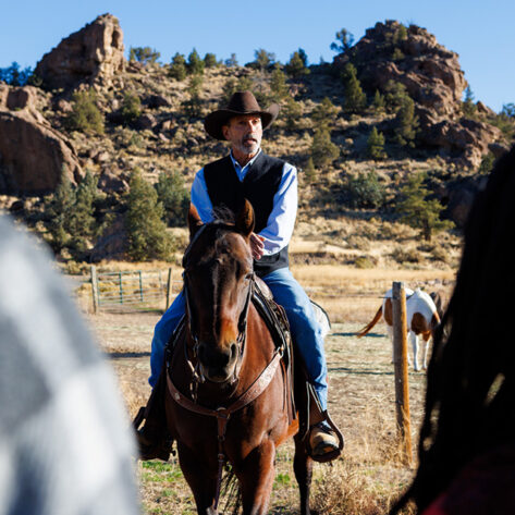 Horseback riding tours in Bend, OR