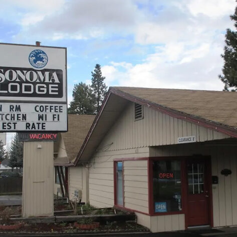 Sonoma Lodge Motel in Bend, OR